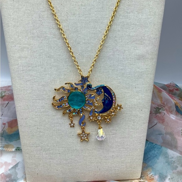 🎄🎄Gold and Blue Celestial Necklace/ Brooch Folly Inspired - Picture 2 of 4